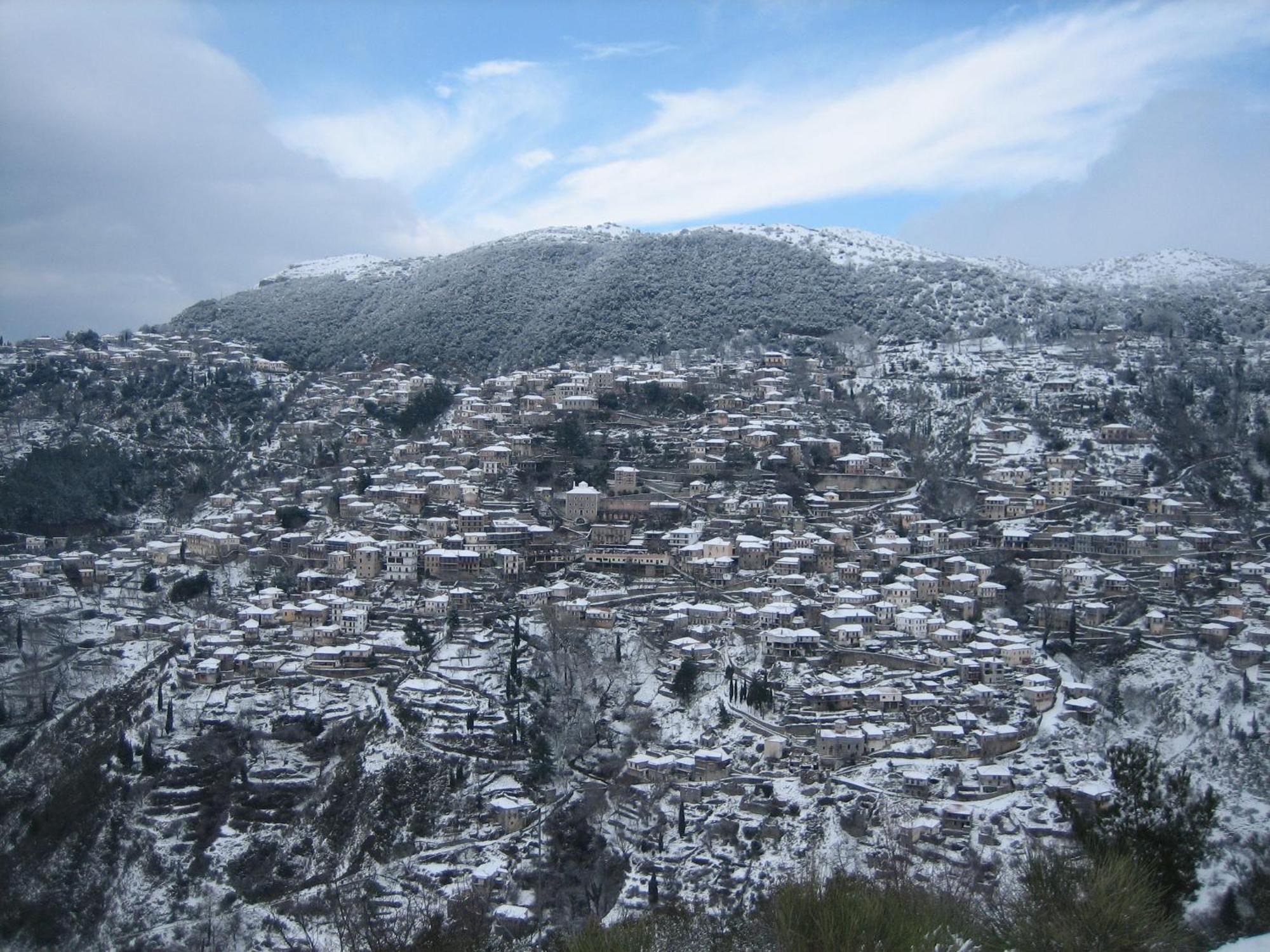 Lagadia 4 Seasons Hotel Lagkadia Bagian luar foto